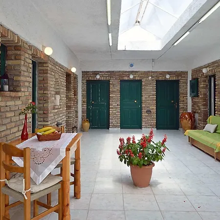 Damaskis Apartament *