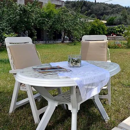 Apartment Damaskis