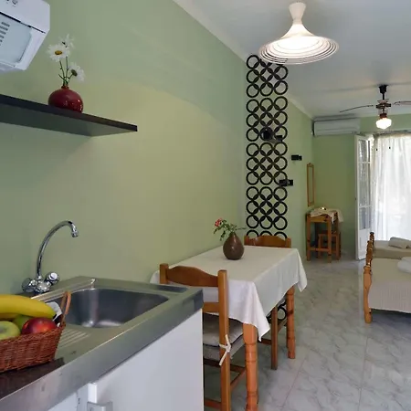 Apartament Damaskis *